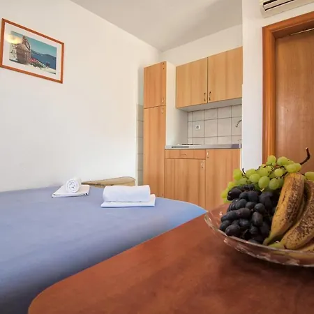 Bona Apartment *