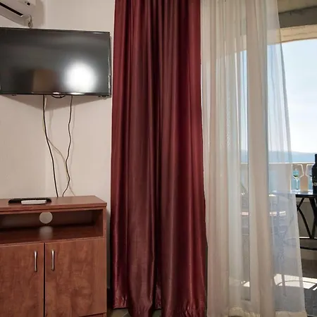Bona Apartment